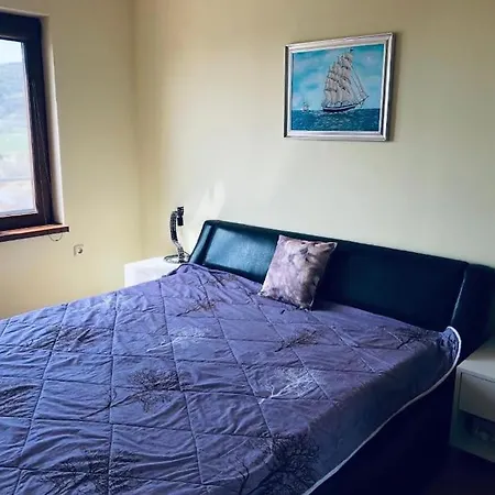 сънрайз данаилов Apartment Obzor